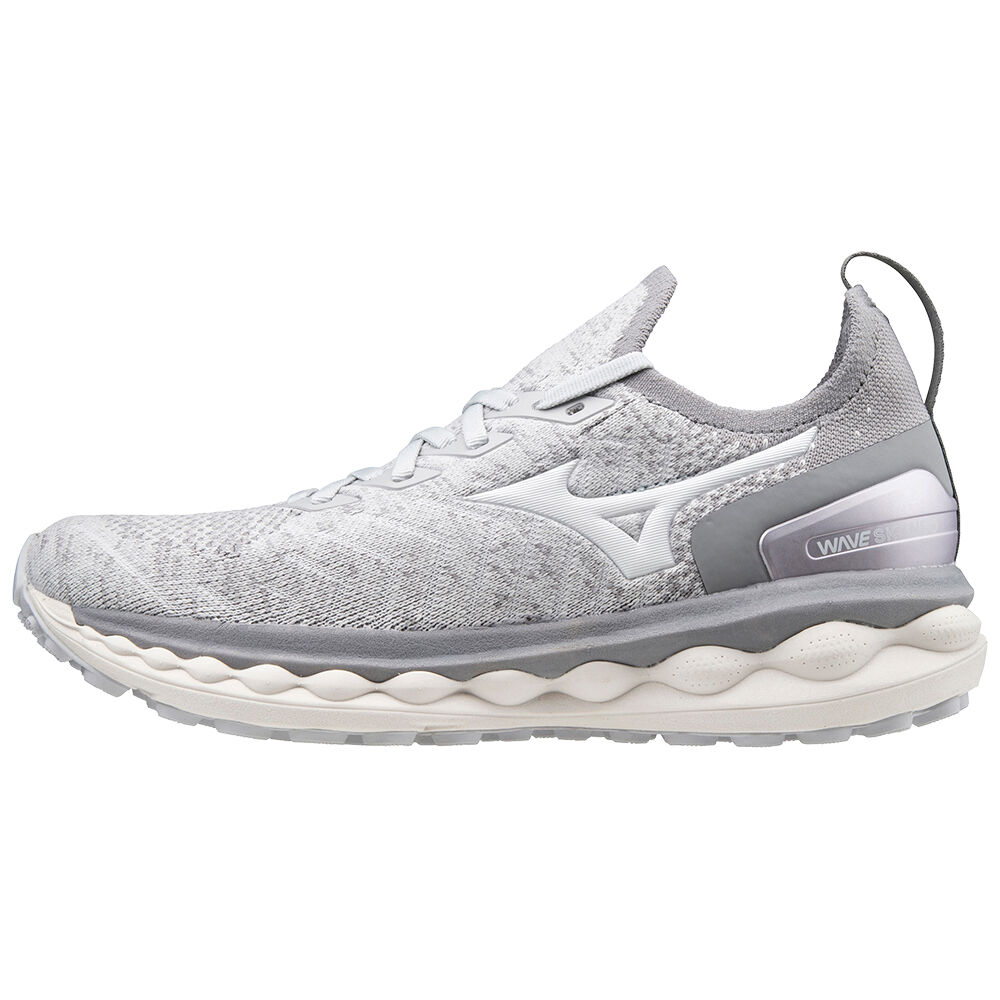 Damske Bezecke Topanky Mizuno Wave Sky Neo Biele/Siva Vypredaj BCHZ82713